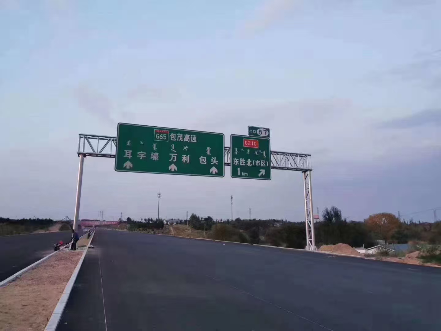 鄂州市ETC门架标志杆 - 方案